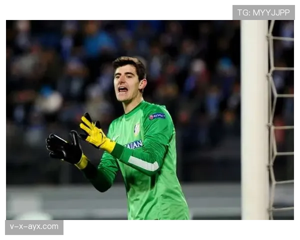 卡马文加教练点评引热议：年轻球员成长路径引发足球界关注