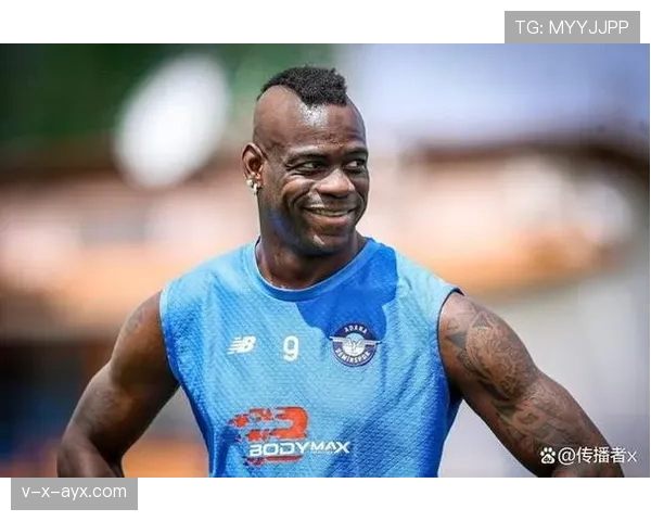 巴洛特利赛场再现精彩表现 引发球迷热议