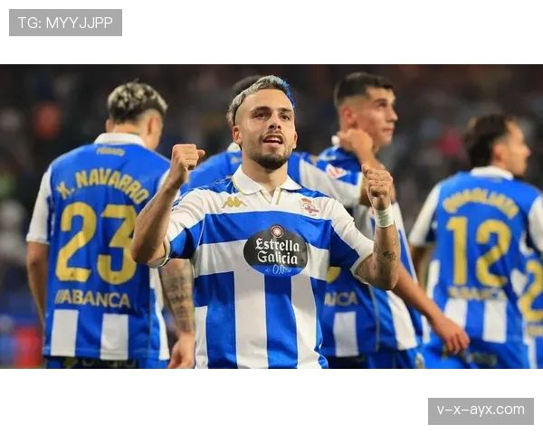 拉科鲁尼亚重组启航,新管理层誓率球队重返西甲 拉科鲁尼亚重组启航,新管理层誓率球队重返西甲