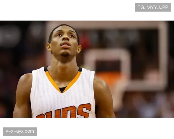 埃琳·安德森训练场上铁人，私底下却爱买买买，一次剁手能打脸半个球迷钱包？