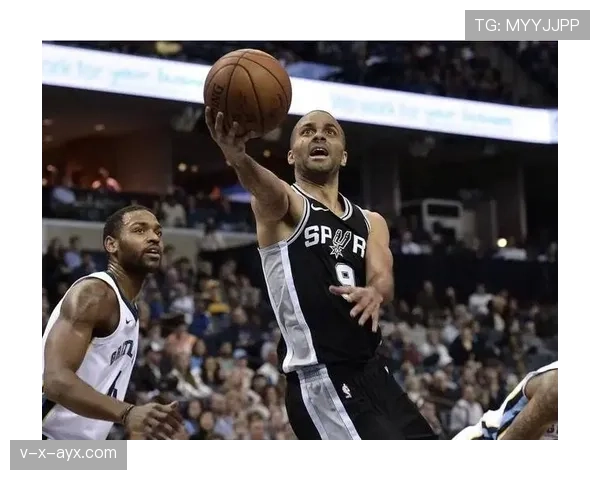 托尼·帕克突破带球组织对比巅峰期效率明显提升